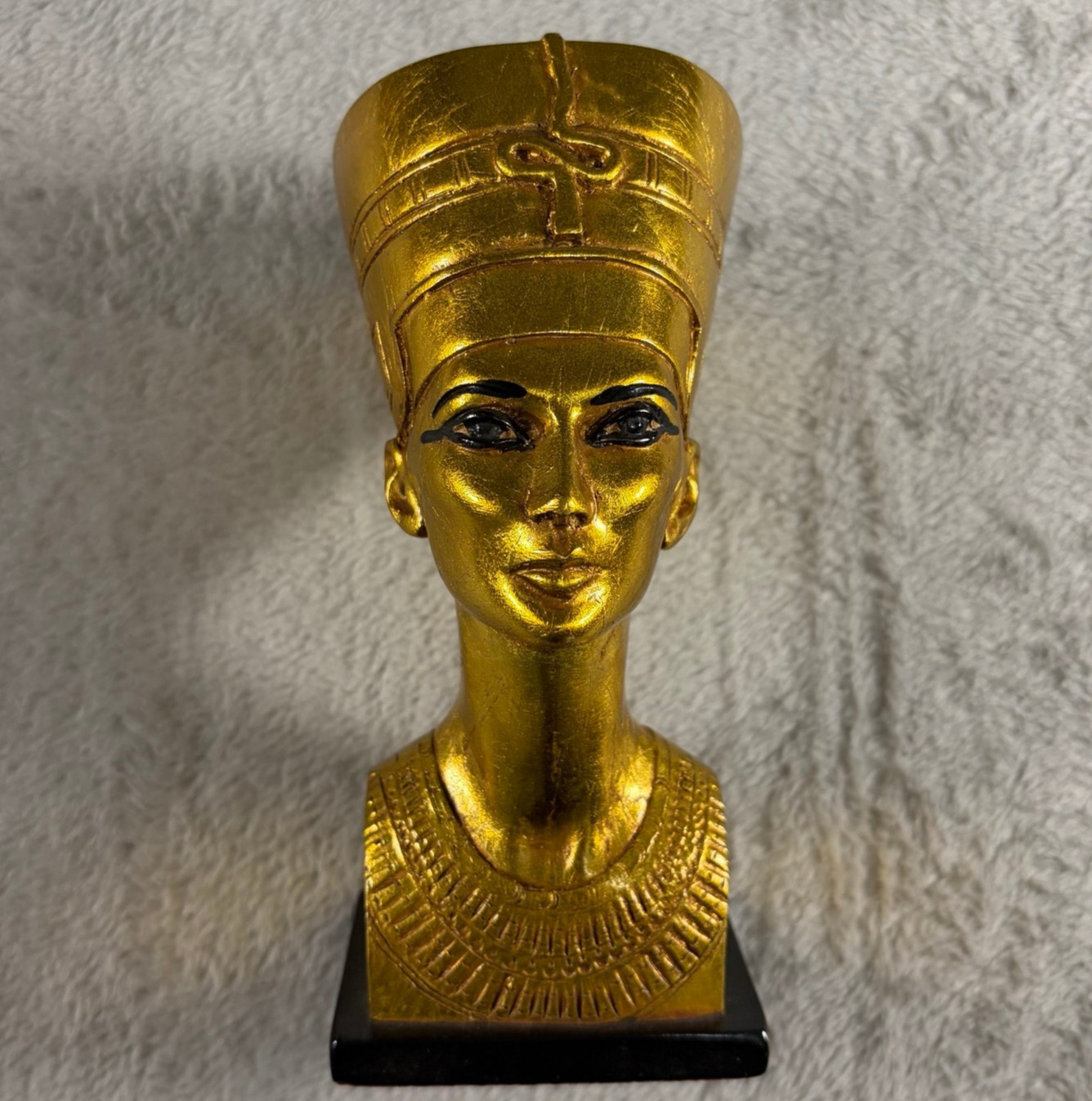 AGI Queen Nefertiti Egyptian Bust Statue Gold Tone Artisans Guild International
