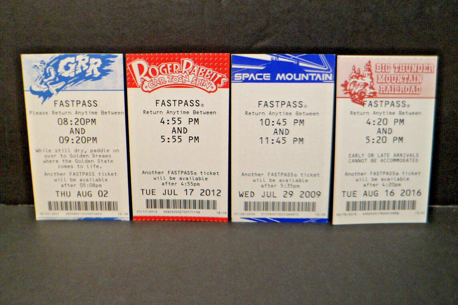 Lot of 4 - Disneyland Resort FastPass Paper Tickets - New Condition