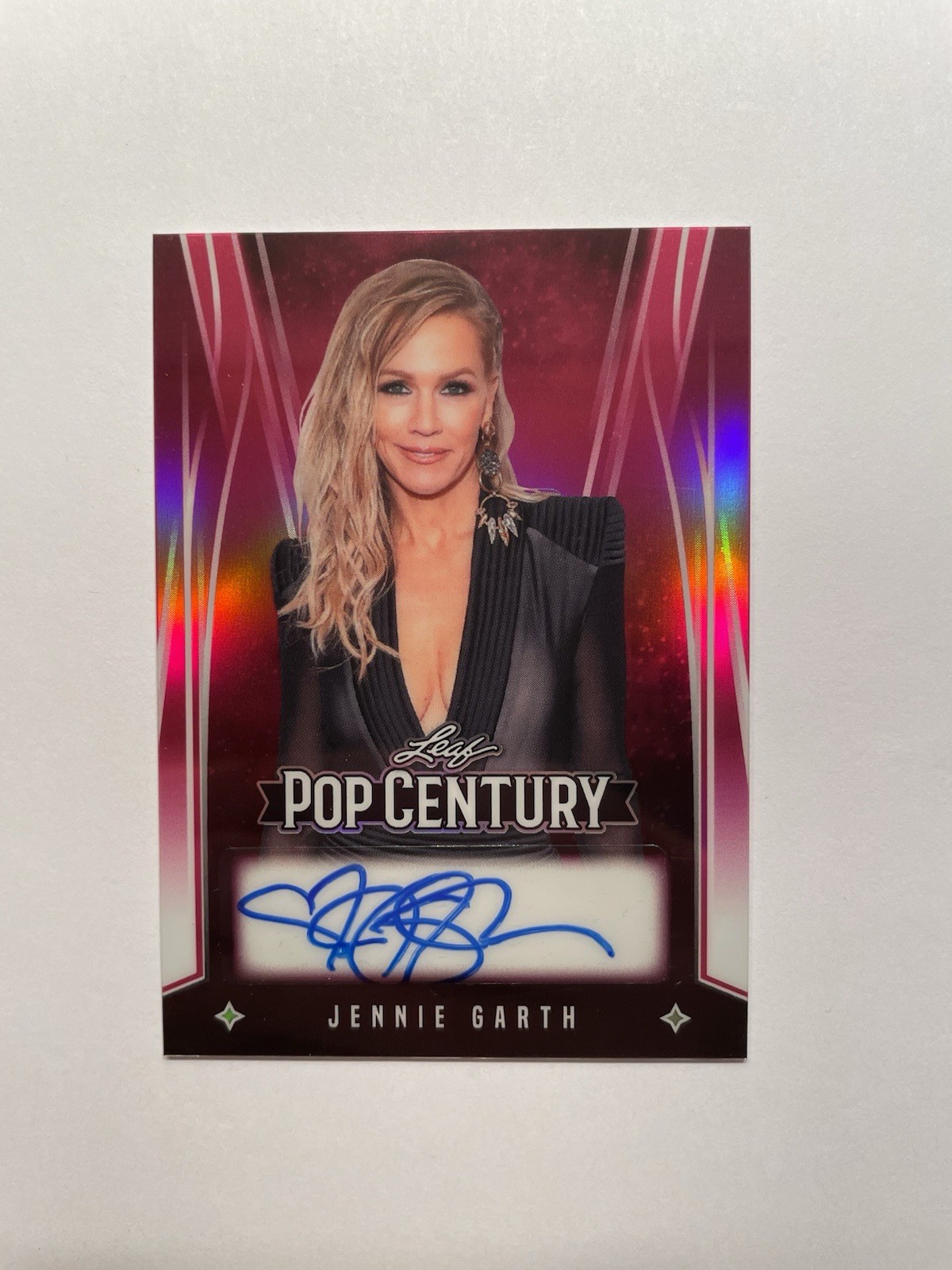 2025 Leaf Pop Century - Jennie Garth Autograph #BA-JG2 -- Serial Numbered /15