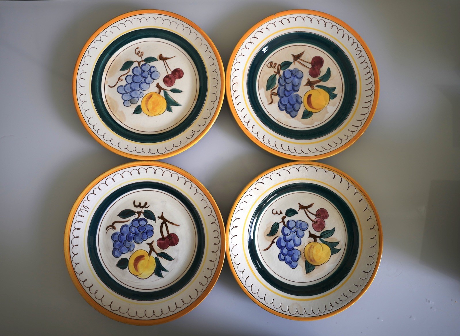 Vintage Stangl Pottery Fruit Dinner Plate Set Of 4 10.25” Grapes Cherry Peach