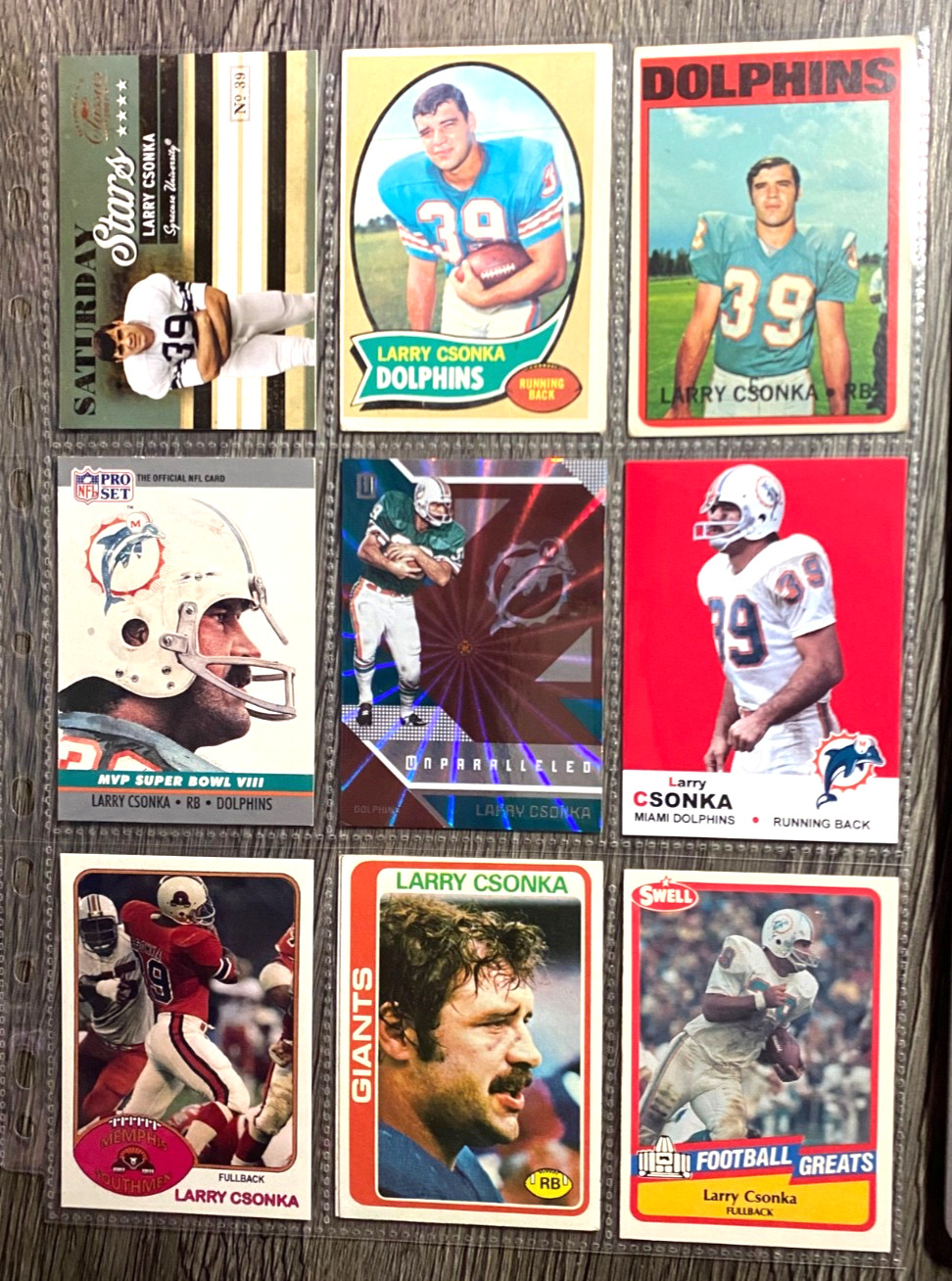 FOOTBALL: LARRY CSONKA = COLLECTION OF 24 DIFFERENT VINTAGE NFL/WFL CARDS
