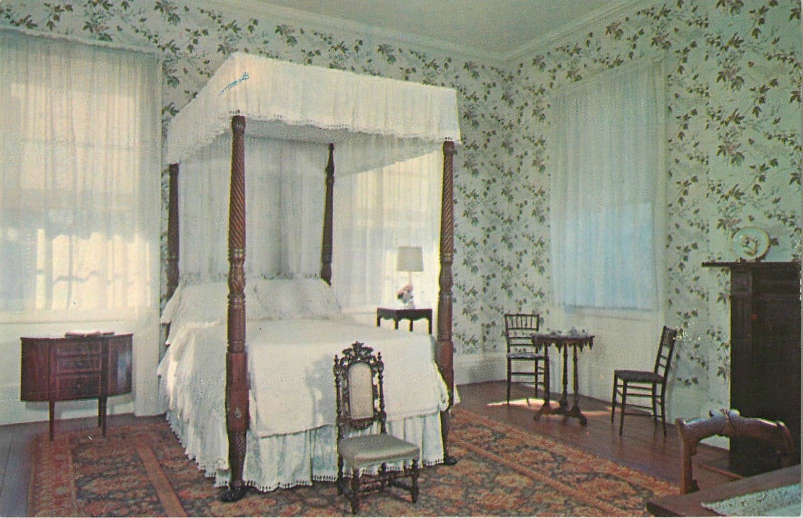 c1950s Juliette Gordon Low Birthplace, Savannah, Georgia Girl Scouts Postcard b