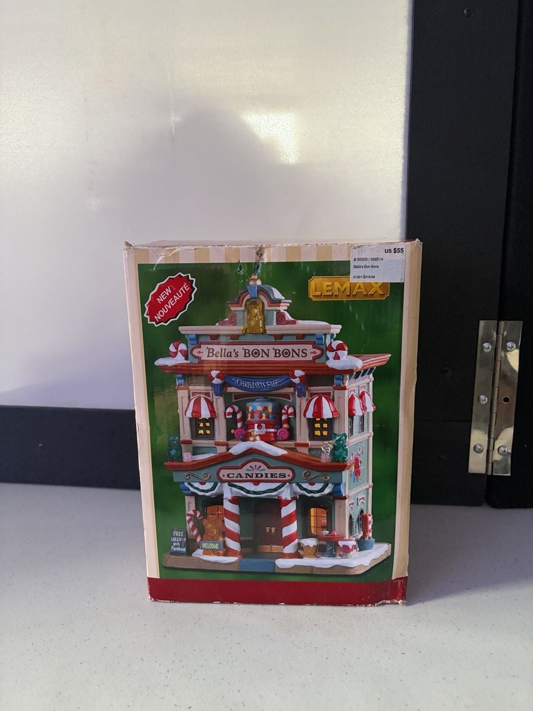 Lemax Bella\'s Bon Bons 2019 Porcelain Lighted Building Lemax Bella\'s Bon Bons 2019 Porcelain Lighted Building