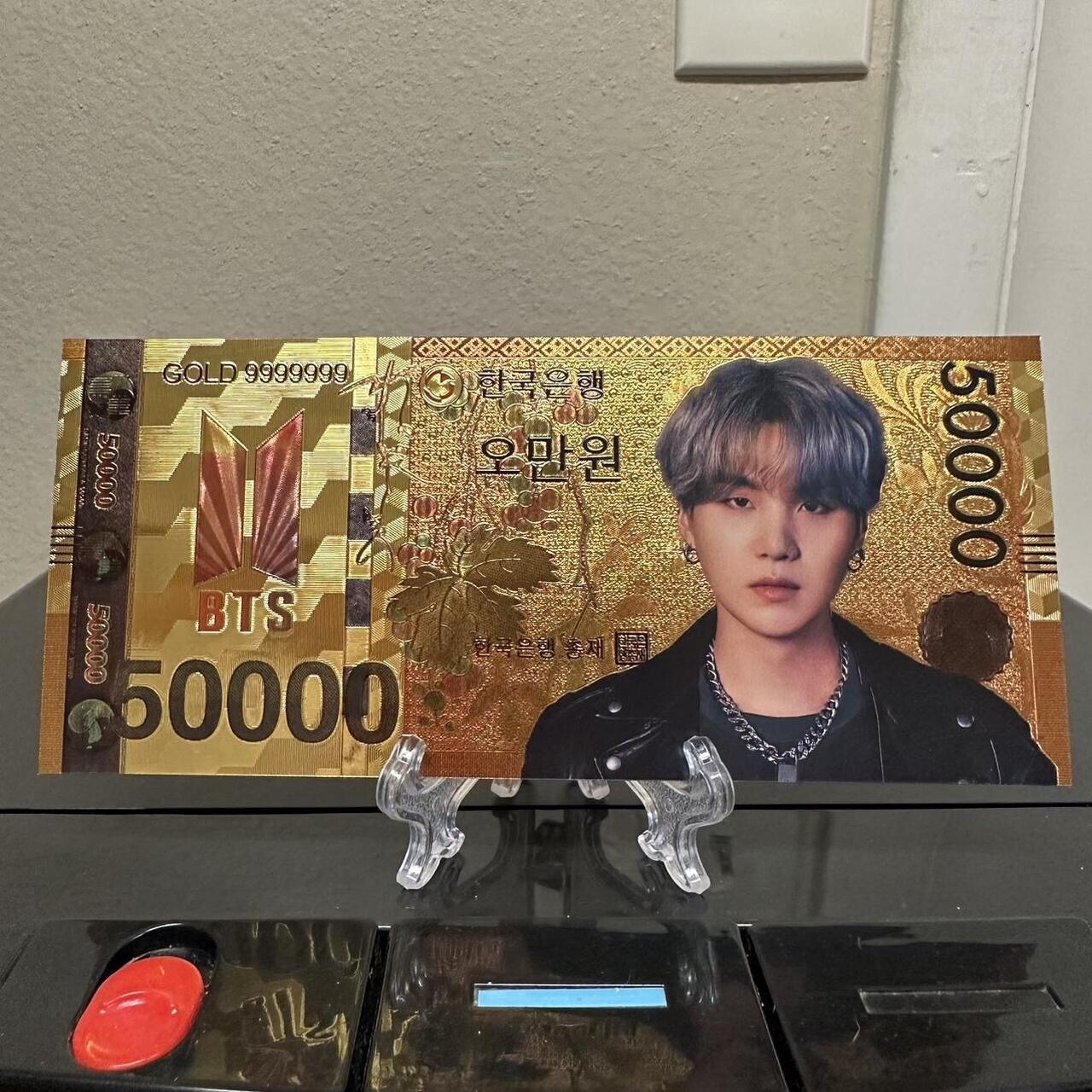 BTS Korea Kpop Idol Boys Group Music Bands Gold Foil Banknote Collectible Card