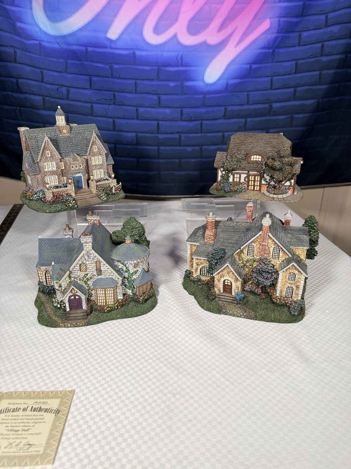 4pc Vintage Thomas Kinkade Hawthorne Village Lighted Resin Christmas Cottage Set