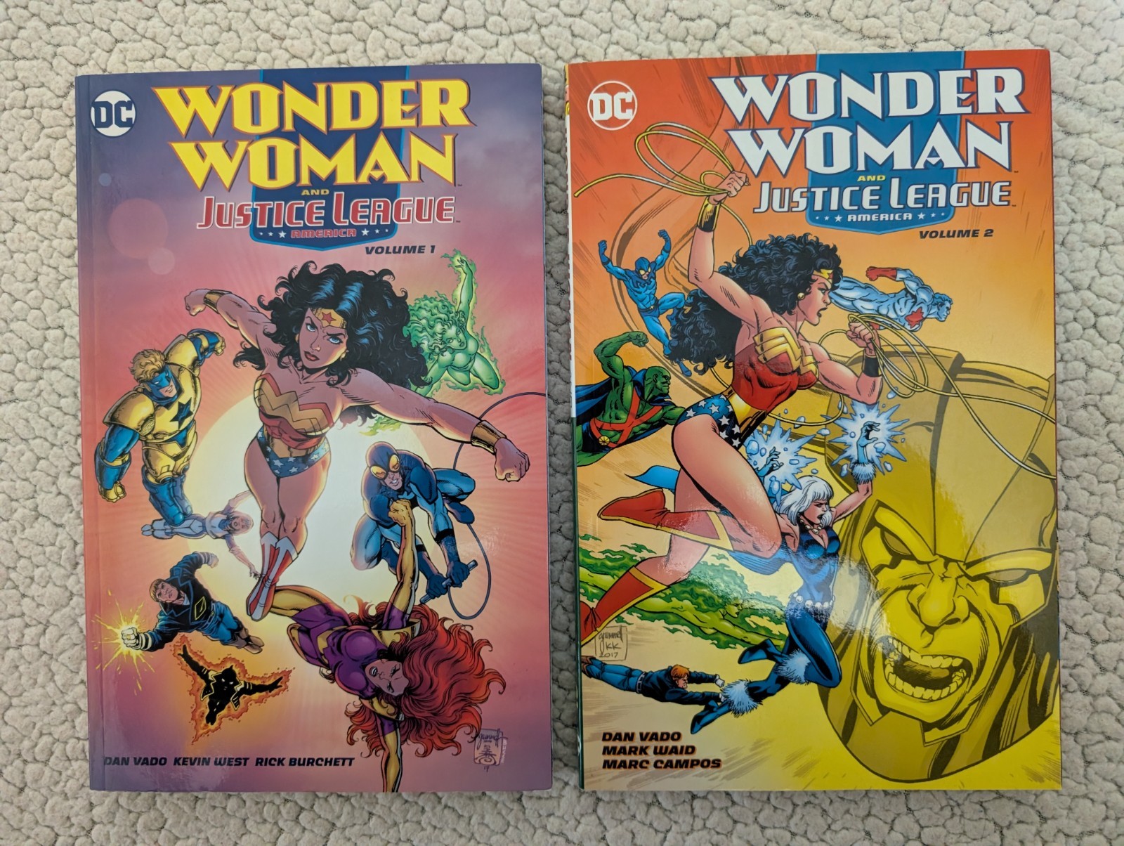 Wonder Woman and the Justice League set v1-2 excellent condition