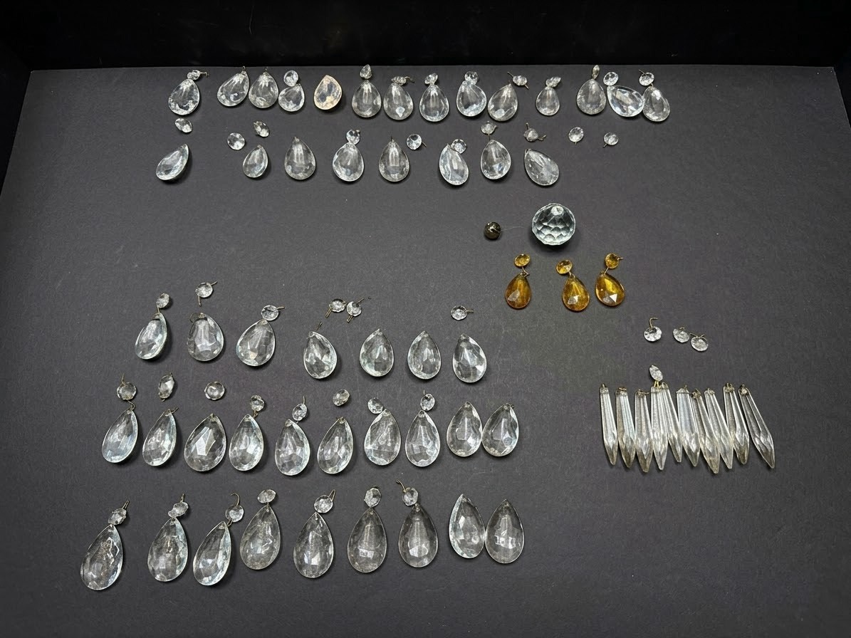 Vintage Chandelier Crystal Prisms Teardrop Icicle Lot Glass Lamp Replacement