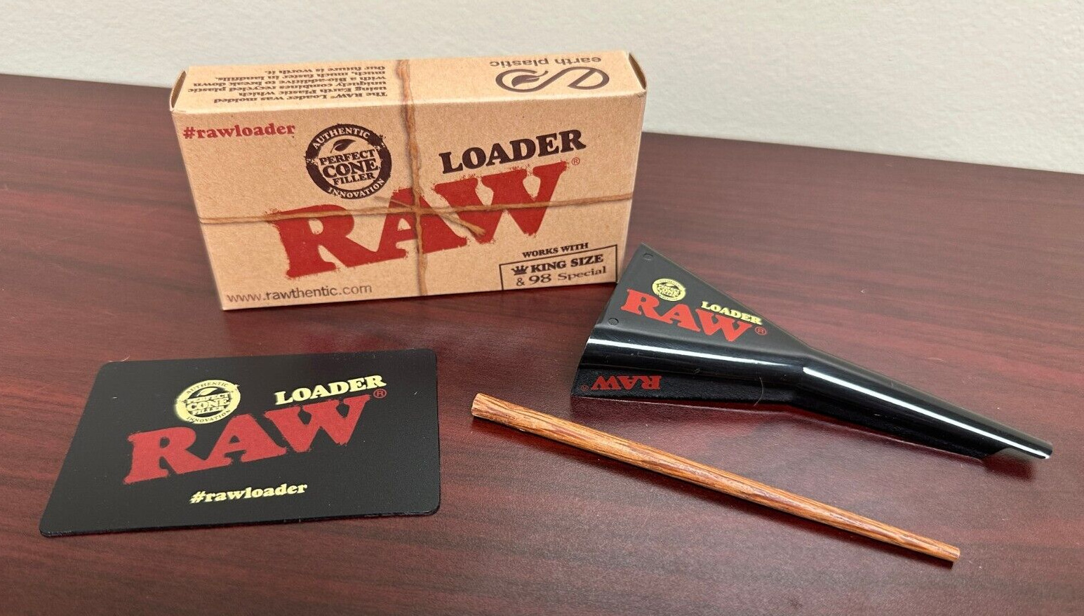 RAW King Size/98 Speical Loader for Cones with Stick and Scoop Card