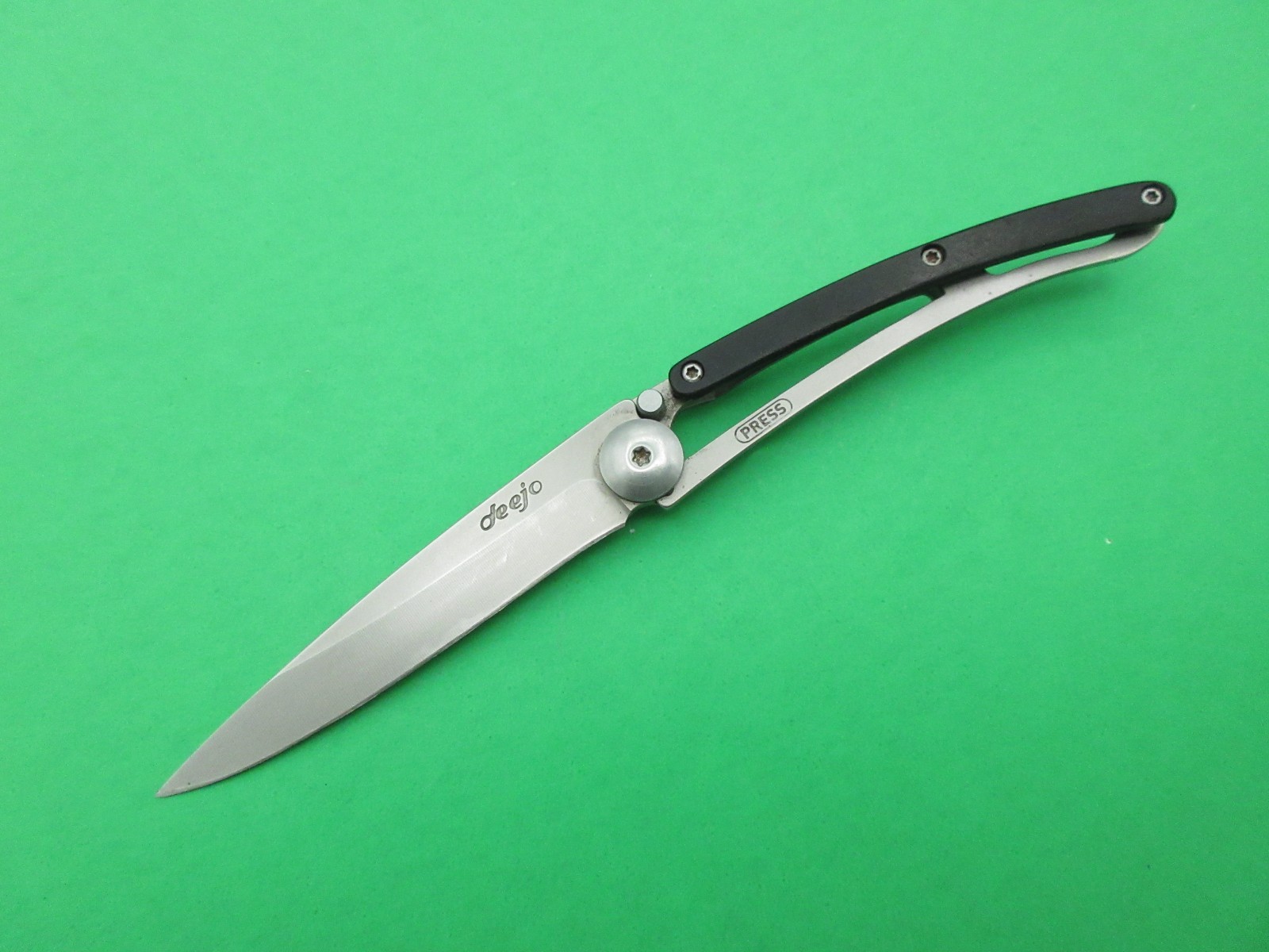 Deejo Frame Lock Folding Pocket Knife