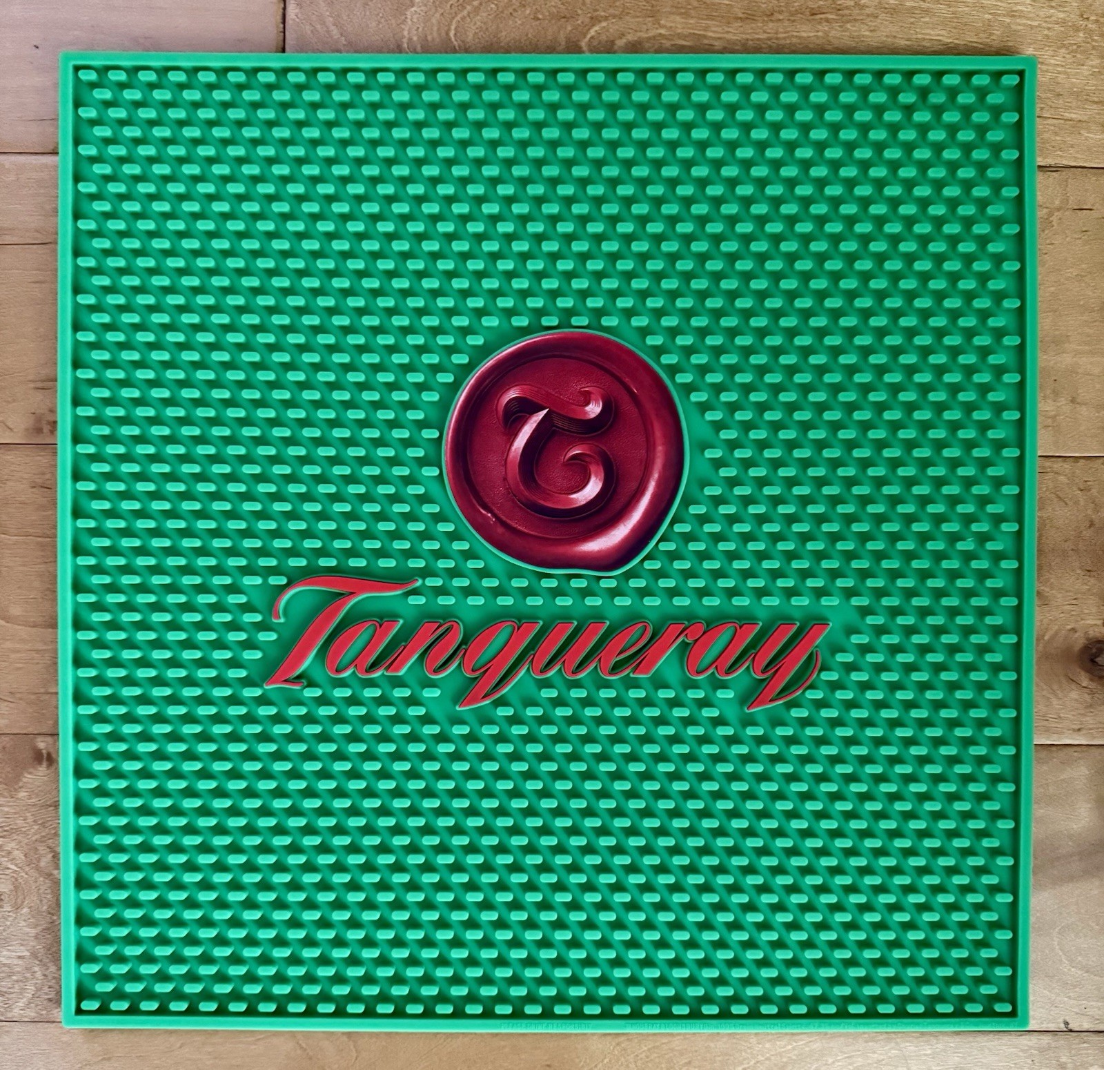 Tanqueray Gin Rubber Service Wait Station Large Square Spill Bar Mat Coaster NEW