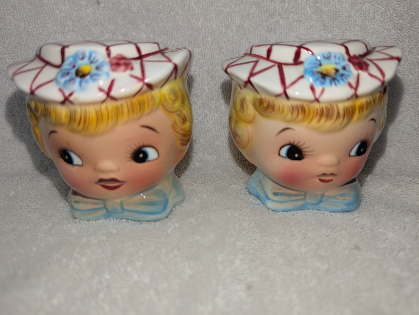 Vintage Lefton 439 Salt And Pepper Shakers Set  Miss Dainty 1950s Japan
