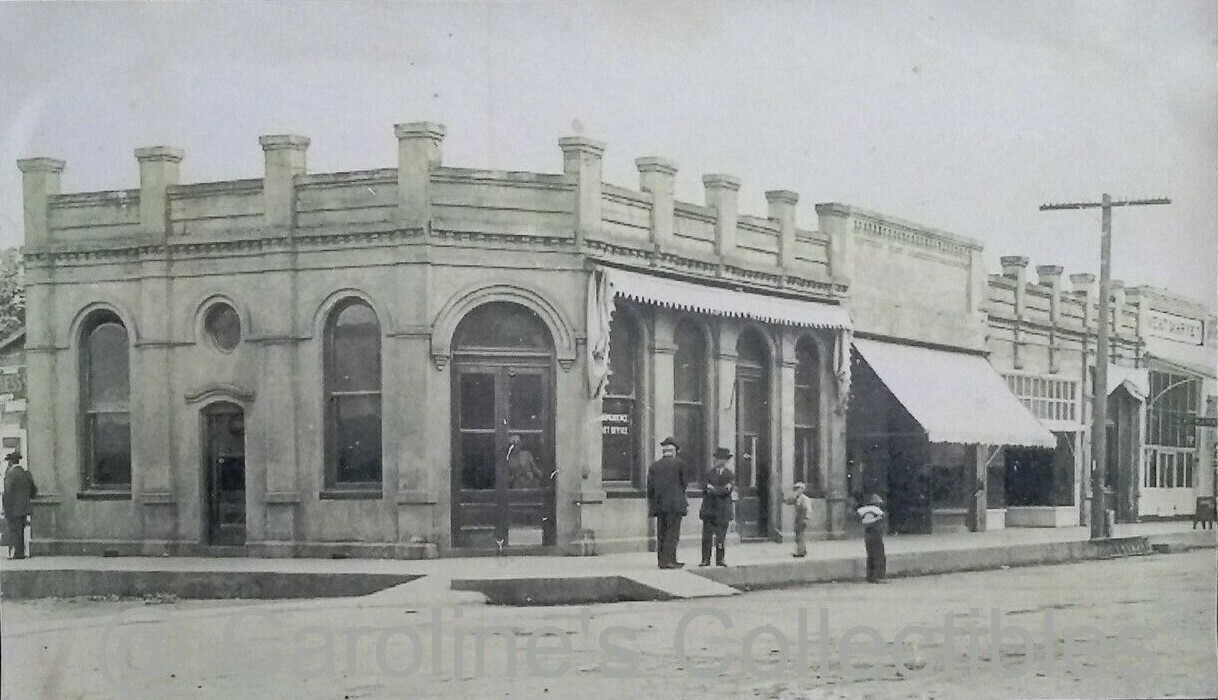 1900 Independence Oregon 1st National Bank Main Street SE Corner Of 1900 Independence Oregon 1st National Bank Main Street SE Corner Of