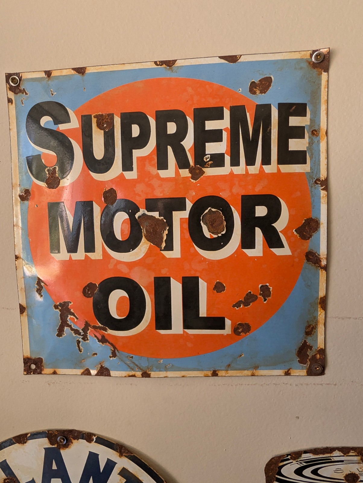 Supreme Motor Oil oil sign heavy porcelain enamel 12\