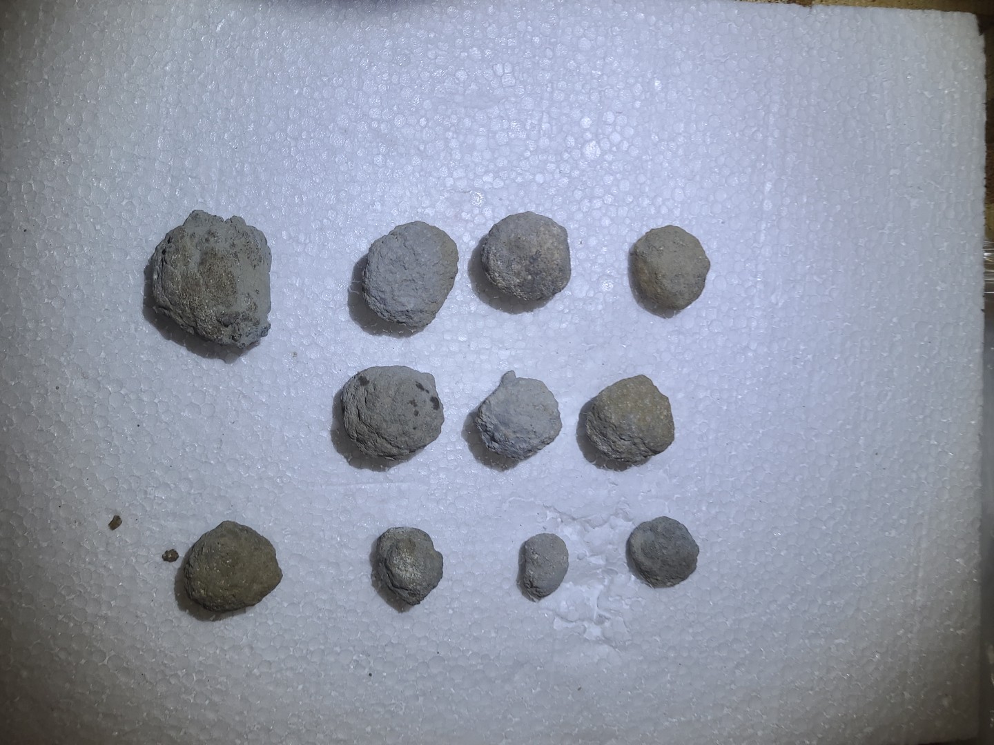 Geodes And Iron Geodes. ( Midwest) 20lbs Geodes And Iron Geodes. ( Midwest) 20lbs