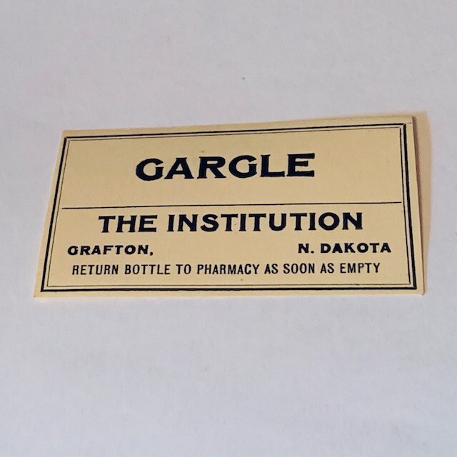 Pharmacy label ephemera paper WW1 drugstore Institution Grafton N Dakota Gargle