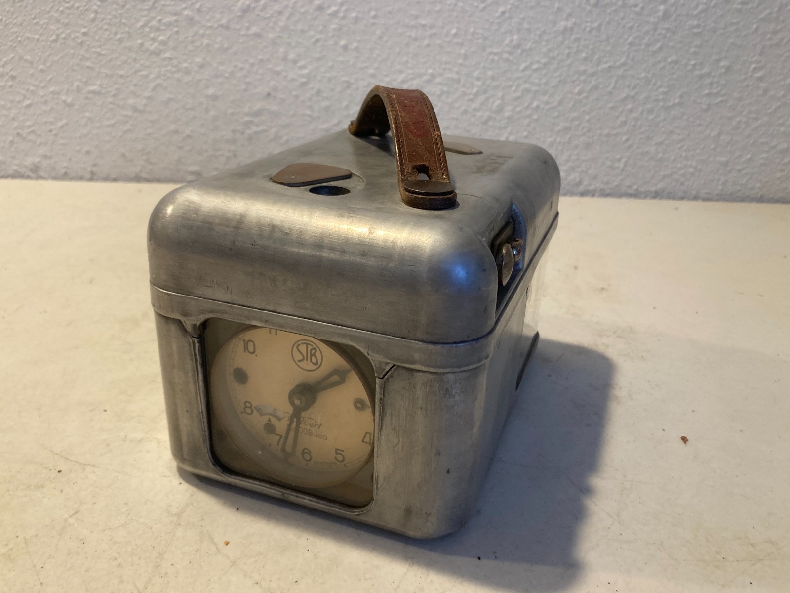 Vintage Retro Swiss Made STB Pigeon Racing Clock