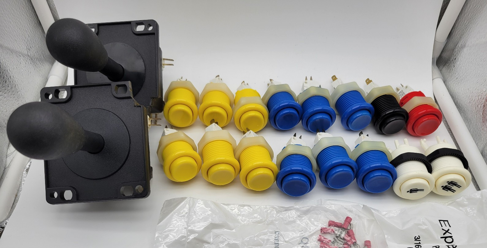 LOT - 2x Industrias Lorenzo Arcade Joystick Cherry / 16x Happ Buttons w/ Cherry LOT - 2x Industrias Lorenzo Arcade Joystick Cherry / 16x Happ Buttons w/ Cherry