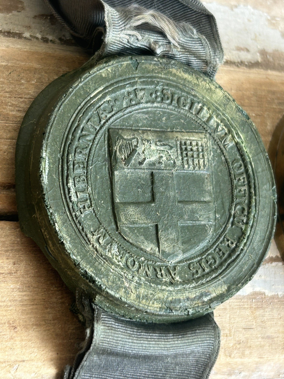 Antique Ireland Ulster King of Arms Green Wax Seal in Brass Crown Box 