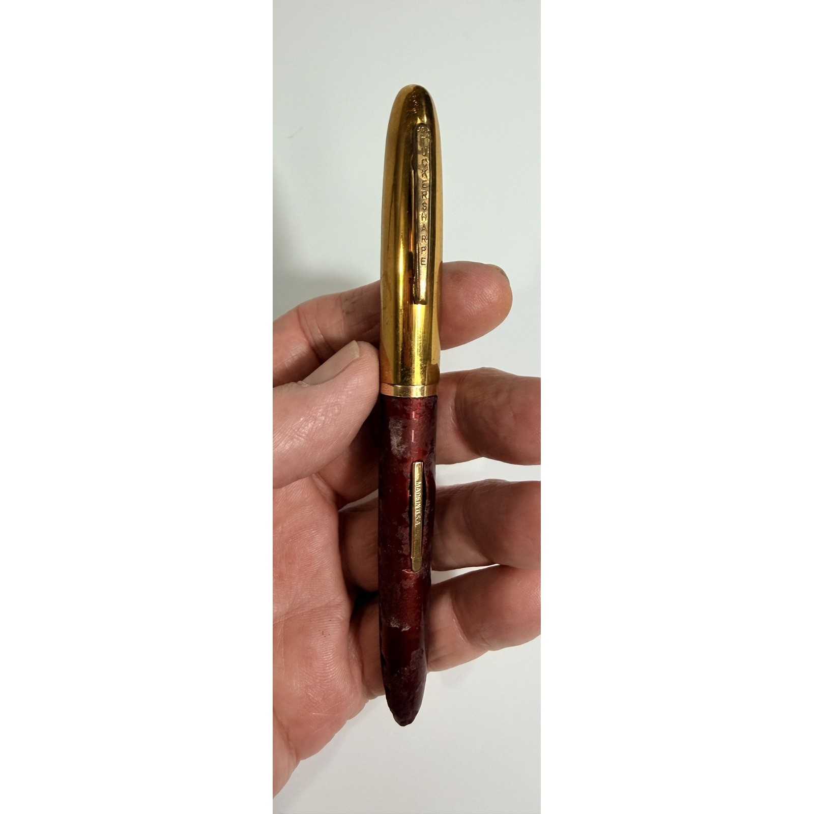 Vintage Tucker-Sharpe Fountain Pen Wing-Flow 14KT Gold Plated Nib Burgundy USA