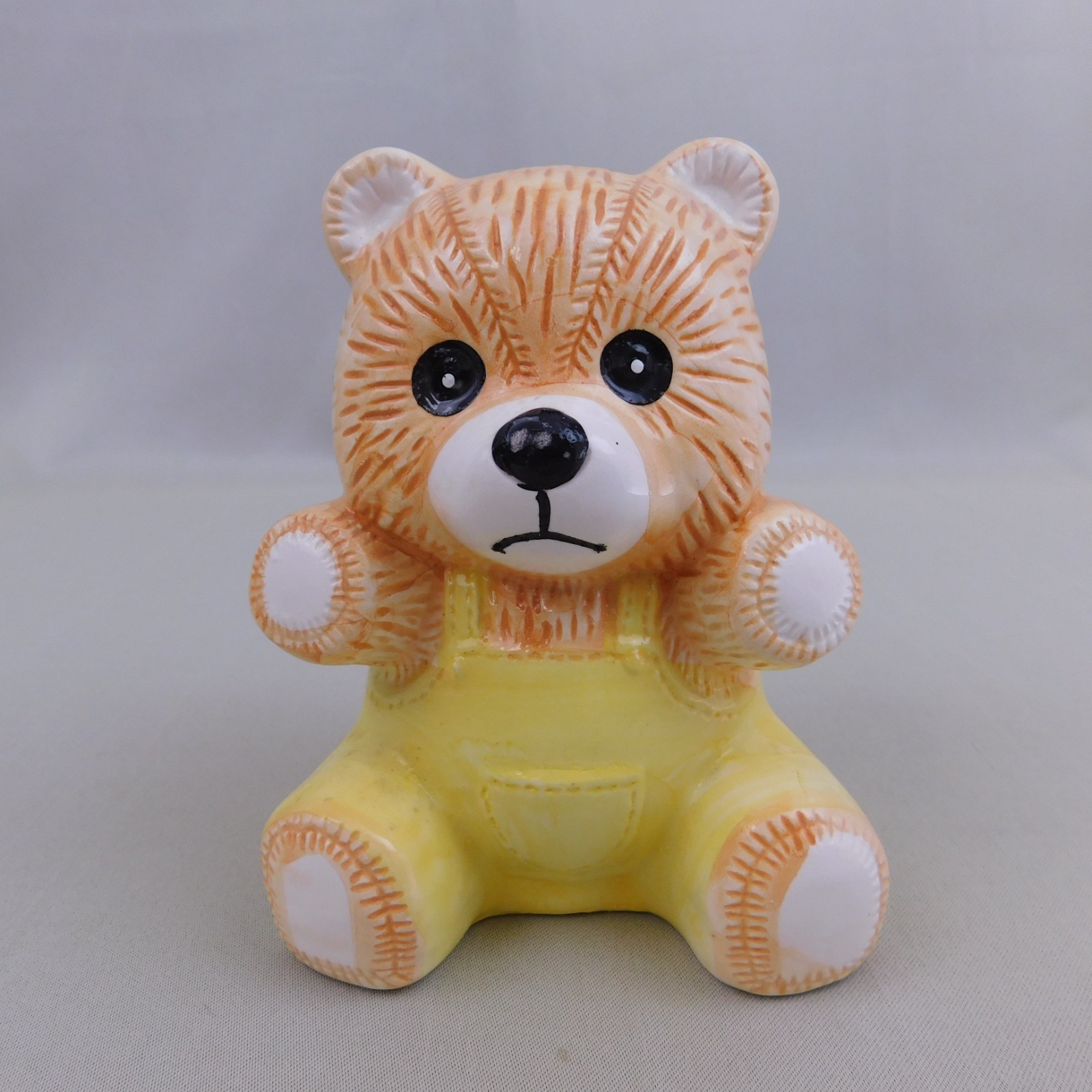 Vintage 1980s Ceramic 5.5\