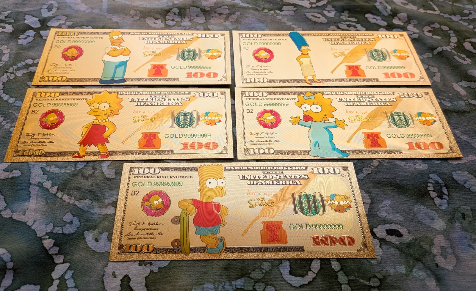 5pc 24k Gold Foil Plated Collectible Novelty Simpsons Banknote Set.