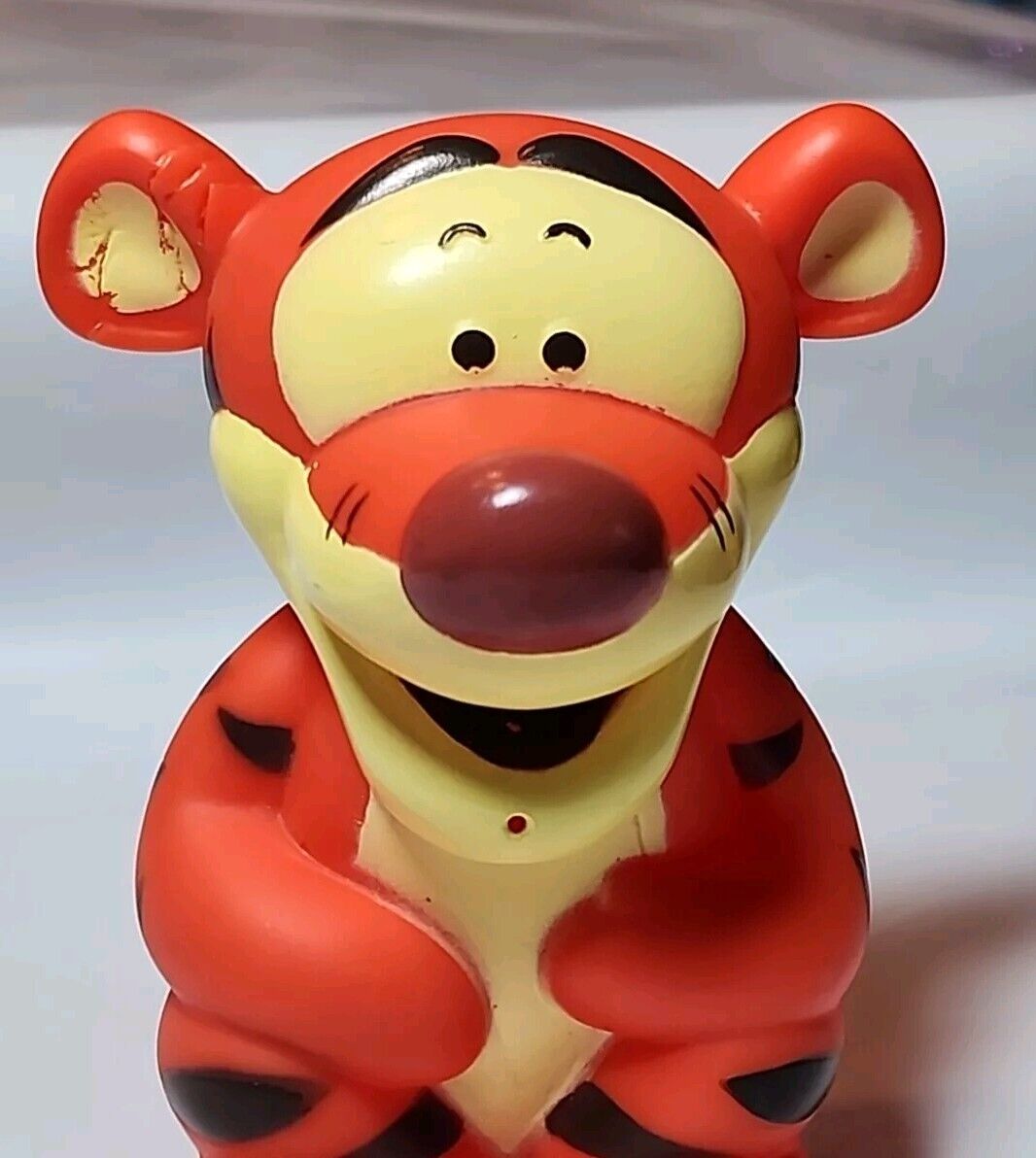Rare Disney Figure Tigger Shantou Squirter 4” PVC