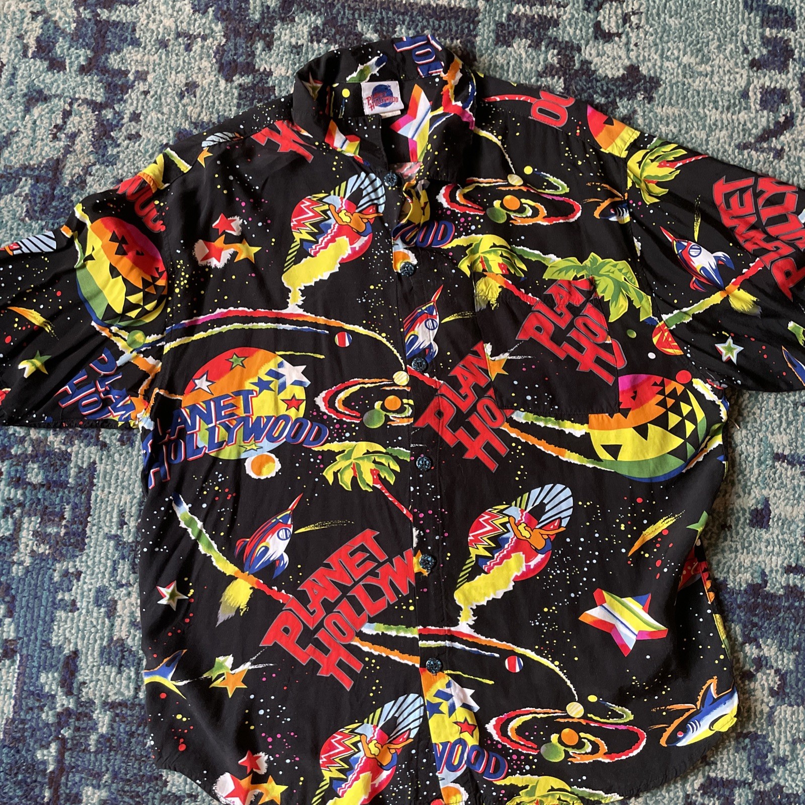 VTG Planet Hollywood  Large Men\'s 100% Rayon Button Shirt Black • Neon Space