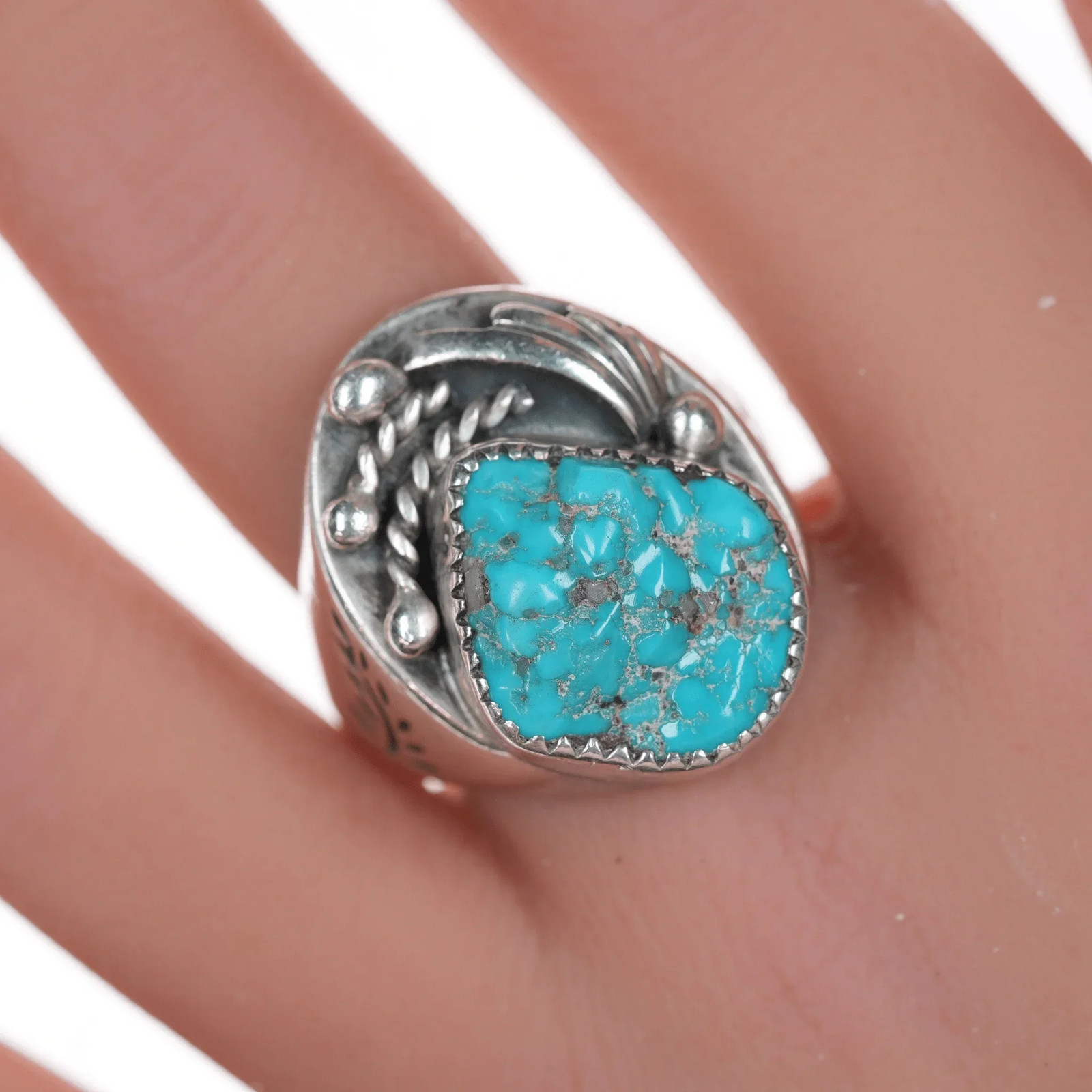 sz11 Vintage Native American sterling silver and tuquoise nugget men\'s ring sz11 Vintage Native American sterling silver and tuquoise nugget men\'s ring