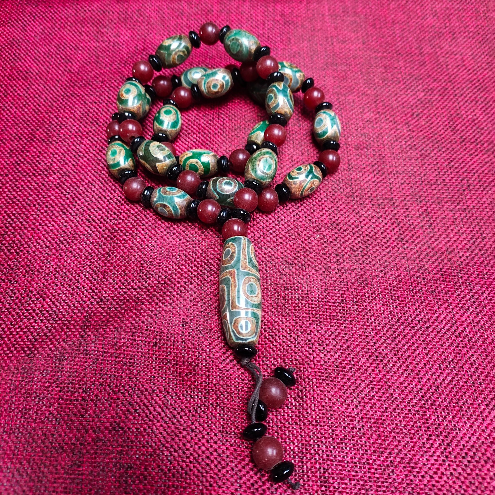 Chinese collectible,Jade hand-carved ,The agate necklace pendant statue3407