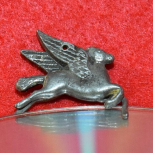 MOBIL PEAGASUS NECKLACE CHARM DEALER PROMO CAST METAL SIGN 1950s VINTAGE WINGED