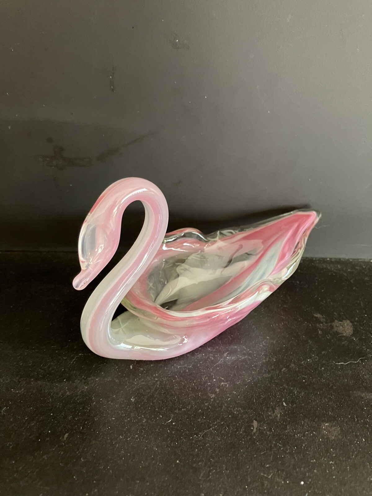 Art Glass, Pink Swirled, Swan Figure/Trinket Dish 5.5