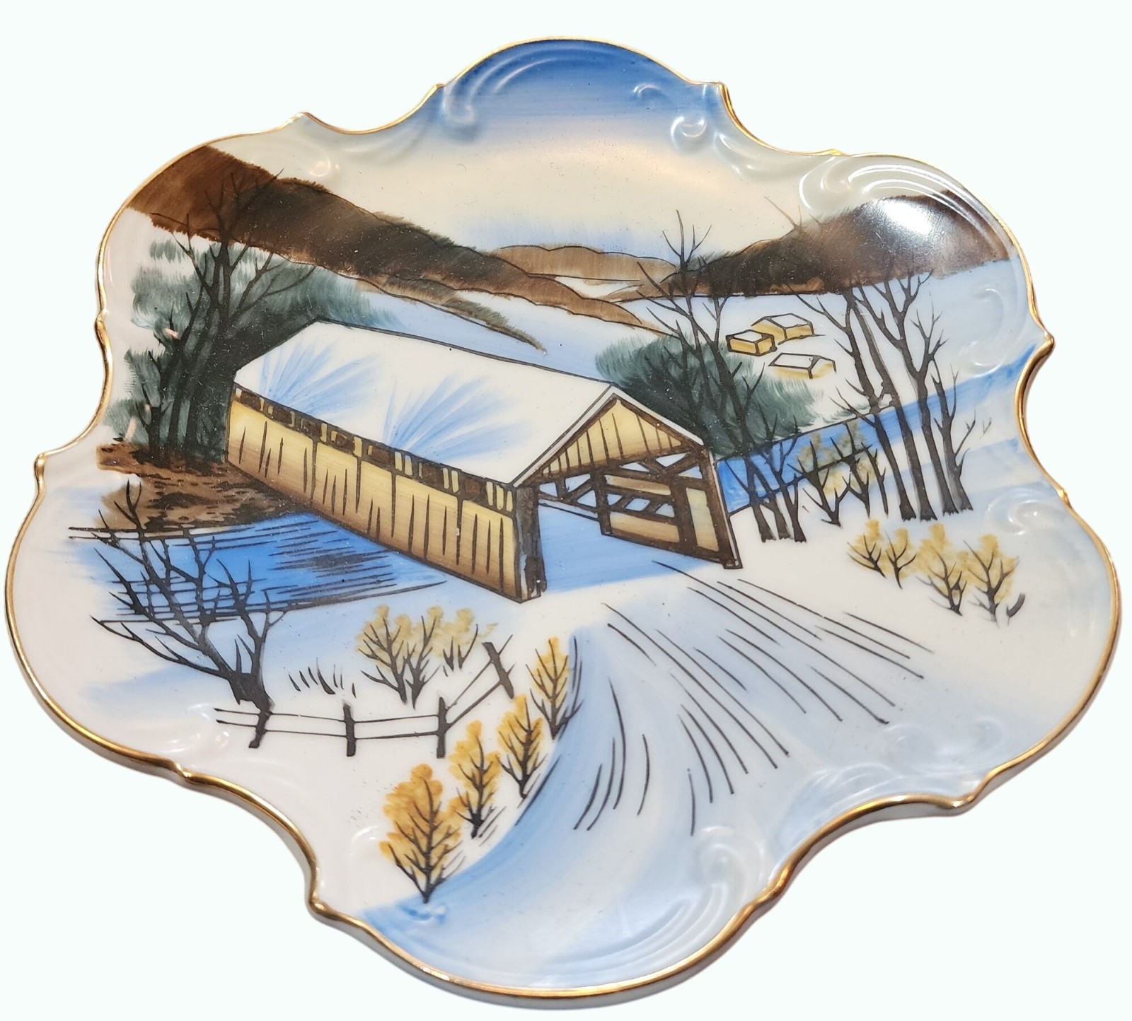 Vtg Norcrest China P-114 Hand Painted Covered Bridge Plate With Gold Rim