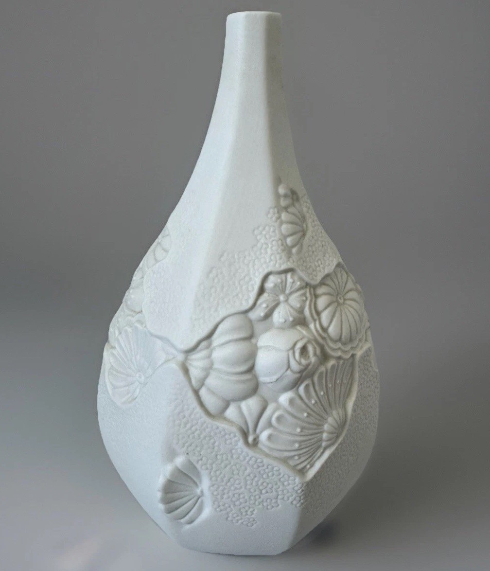 Vintage Kaiser German Raised Embossed Floral White Porcelian Vase #0302 M. Frey