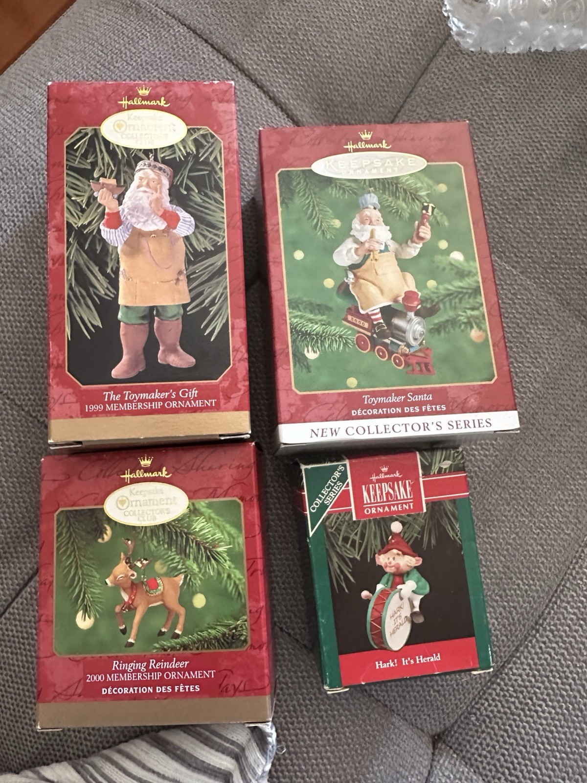 Hallmark keepsake ornament 1990-2000