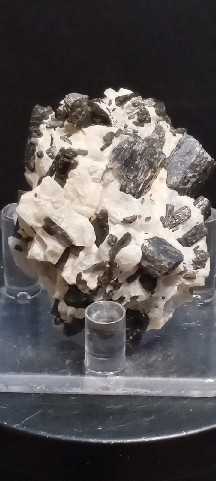 FluoroRichterite Crystal Specimen