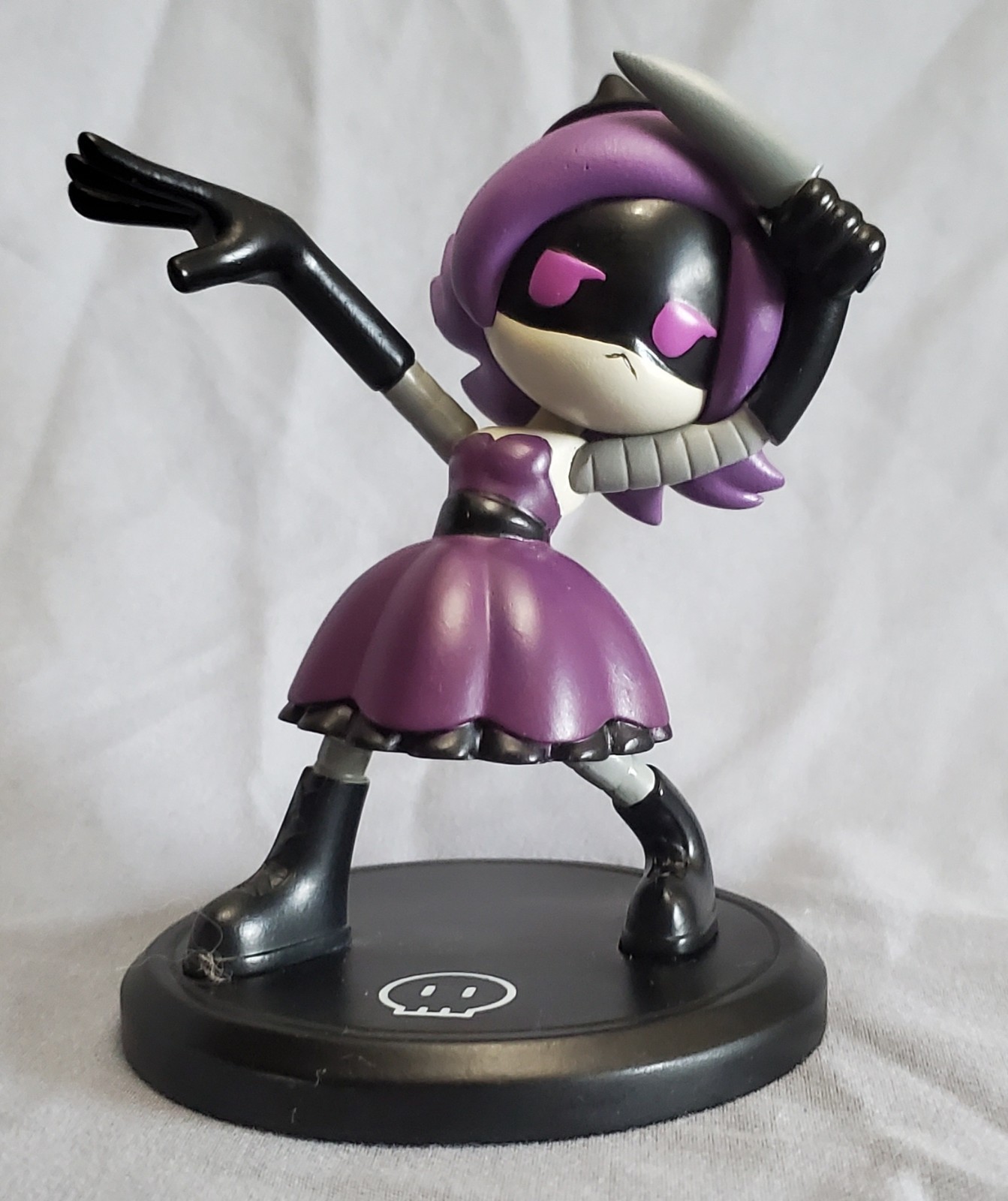 Murder Drones Uzi Prom Animatez Limited Edition Figure Official *Arm broken*