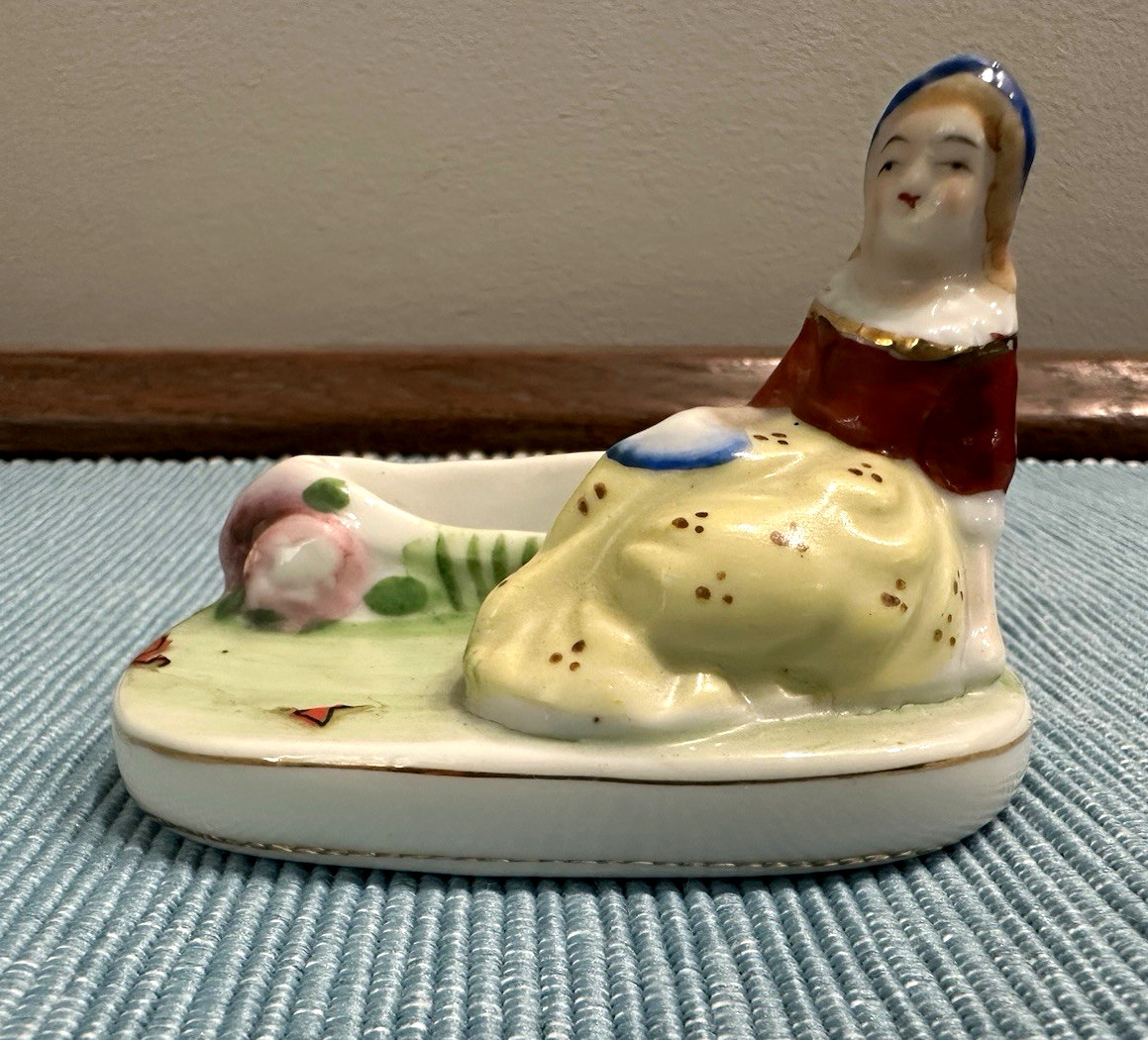 VTG Occupied Japan Porcelain Figura Cardholder Woman Blue Bonnet Yellow Dress