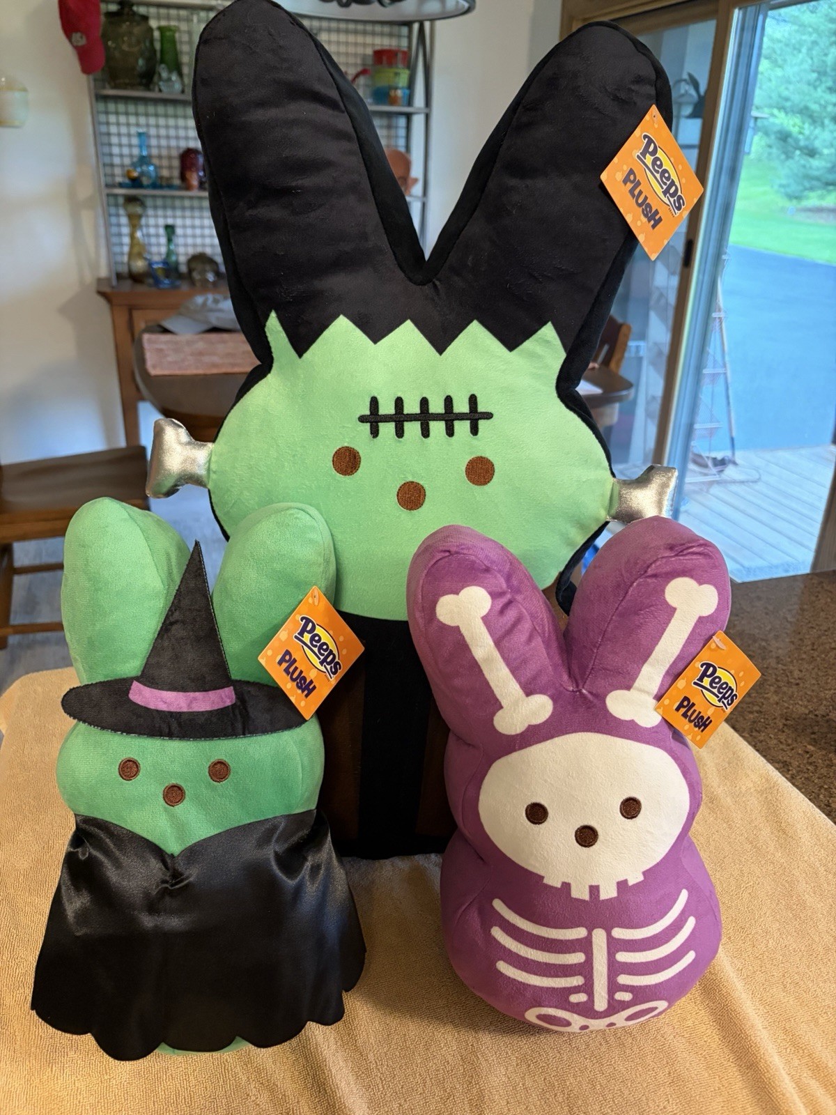 Halloween Peeps Jumbo 24