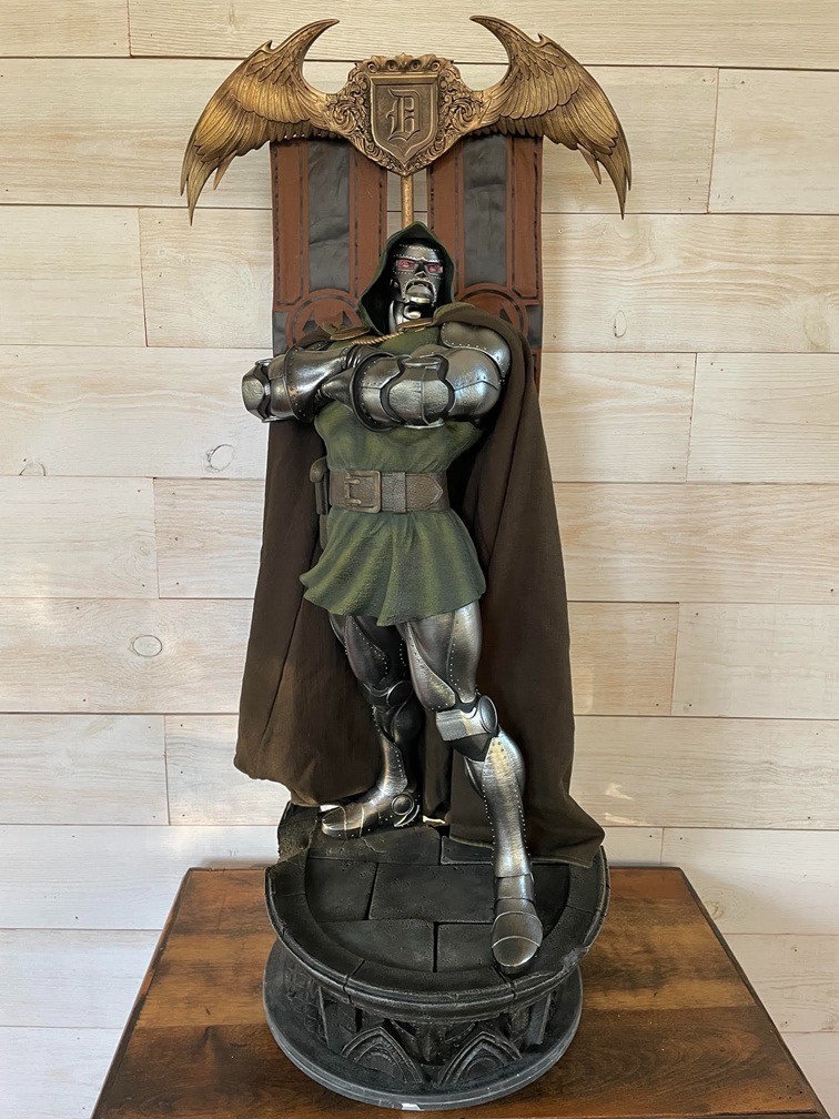 Sideshow Collectibles Dr Doom Maquette EXCLUSIVE 1/4 scale  / premium format