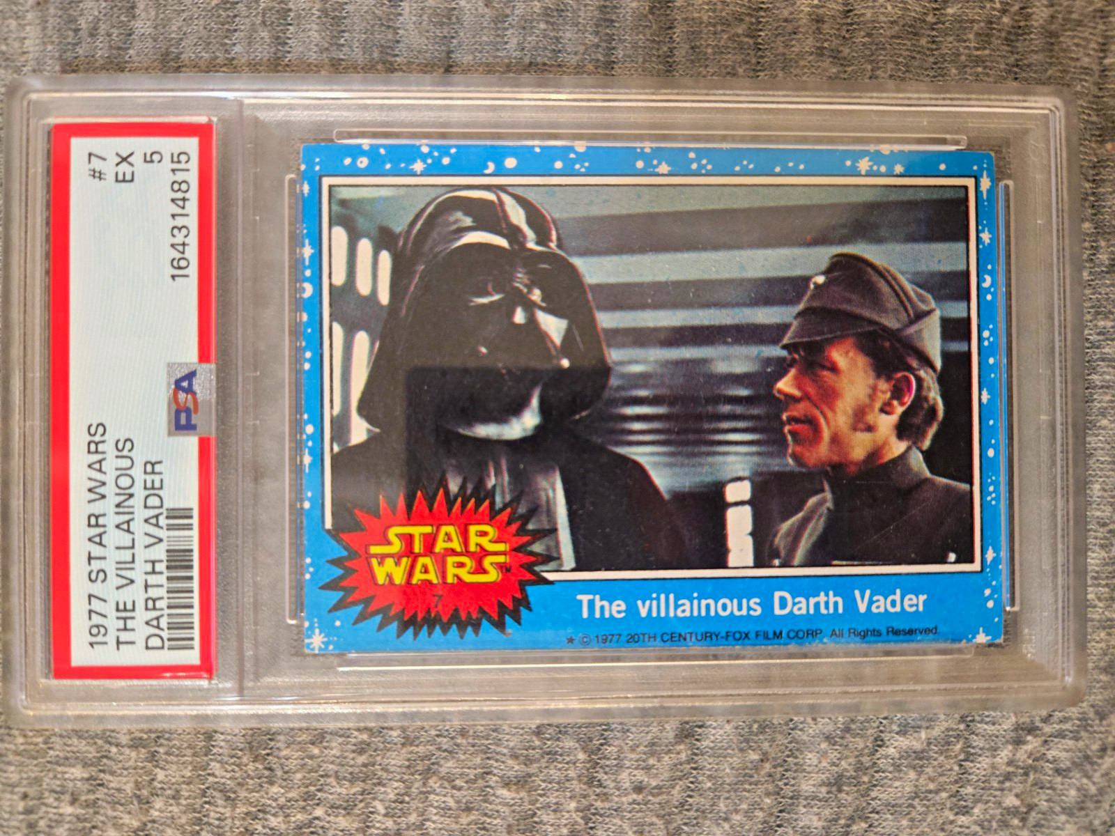 Topps 1977 Star Wars #7 The Villainous Darth Vader PSA 5 EX Card