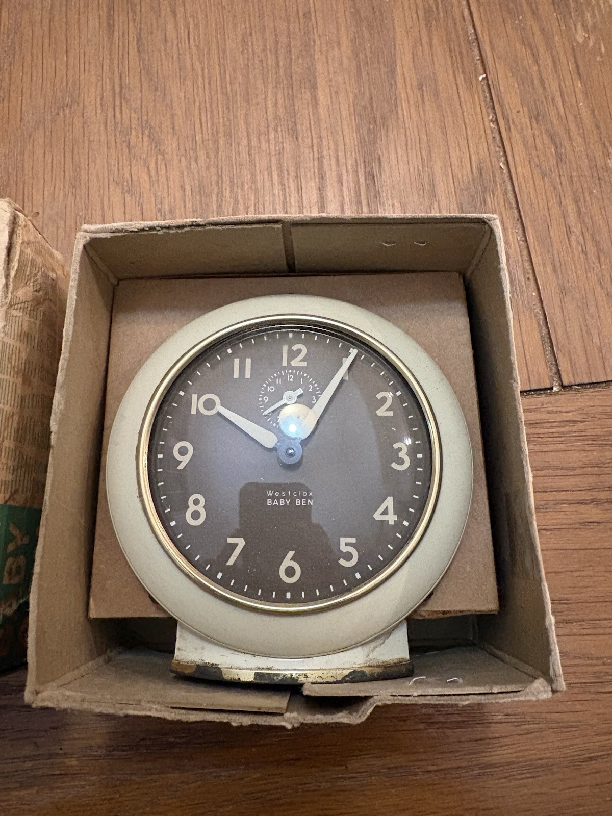 Vtg Late 1950's Westclox Baby Ben Luminous Ivory Finish No 334 Clock w/ Box Runs