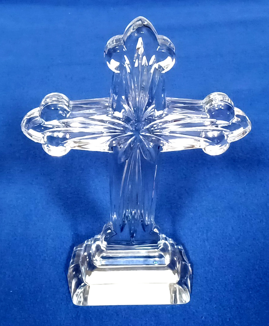 Rogaska Samobor Standing Crystal Cross 10\