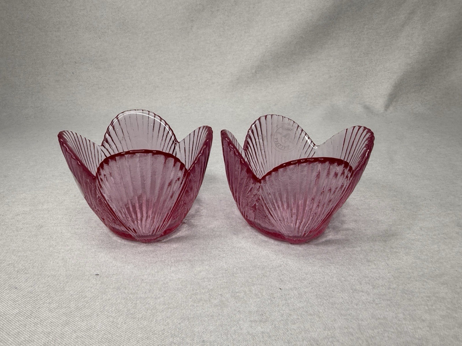 VINTAGE Dalzell Viking Glass Pink Tulip Votive Candle Holders = Set of 2