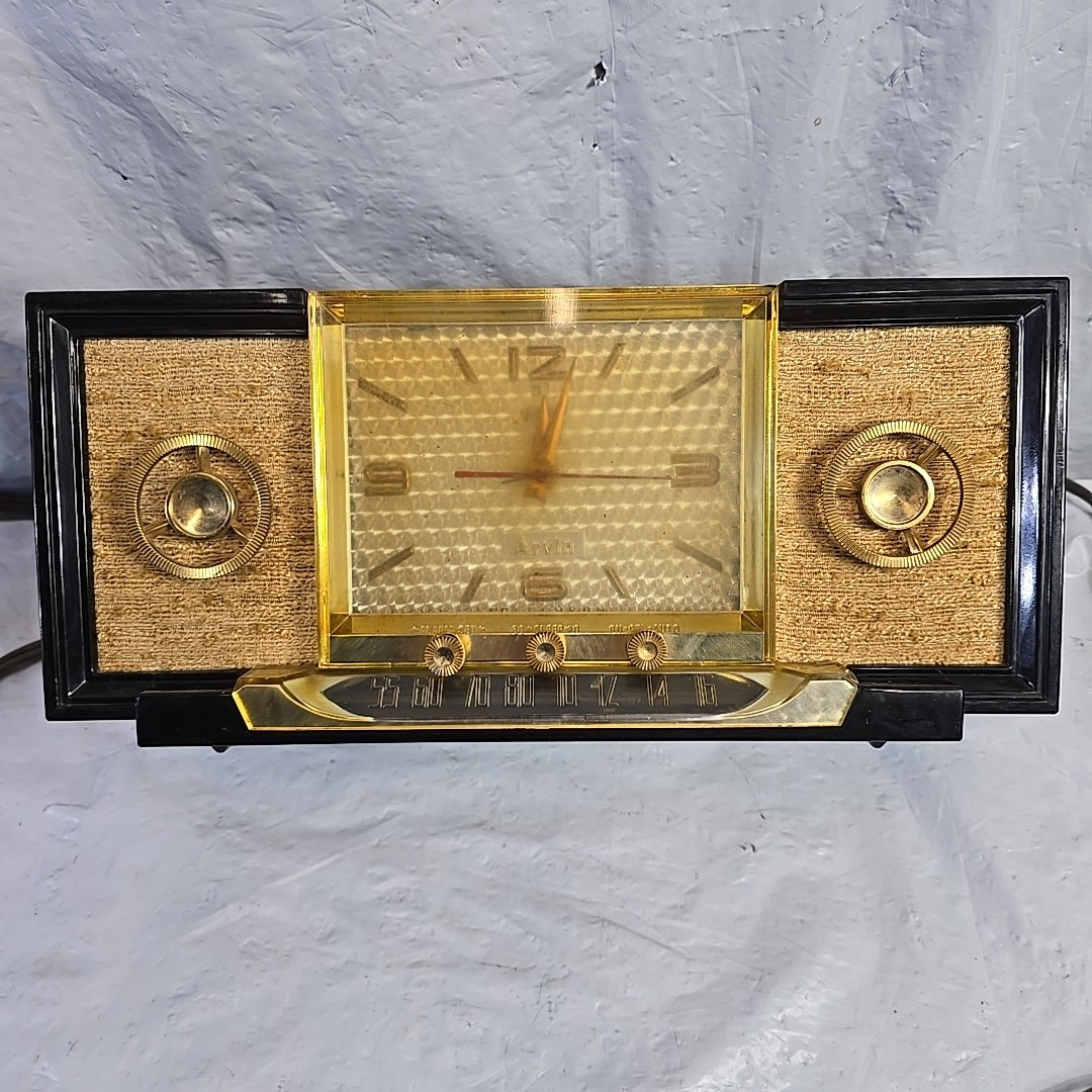 1955 Arvin Model 958T 5 Tube Day Date Clock AM Radio Black Bakelite Restorative