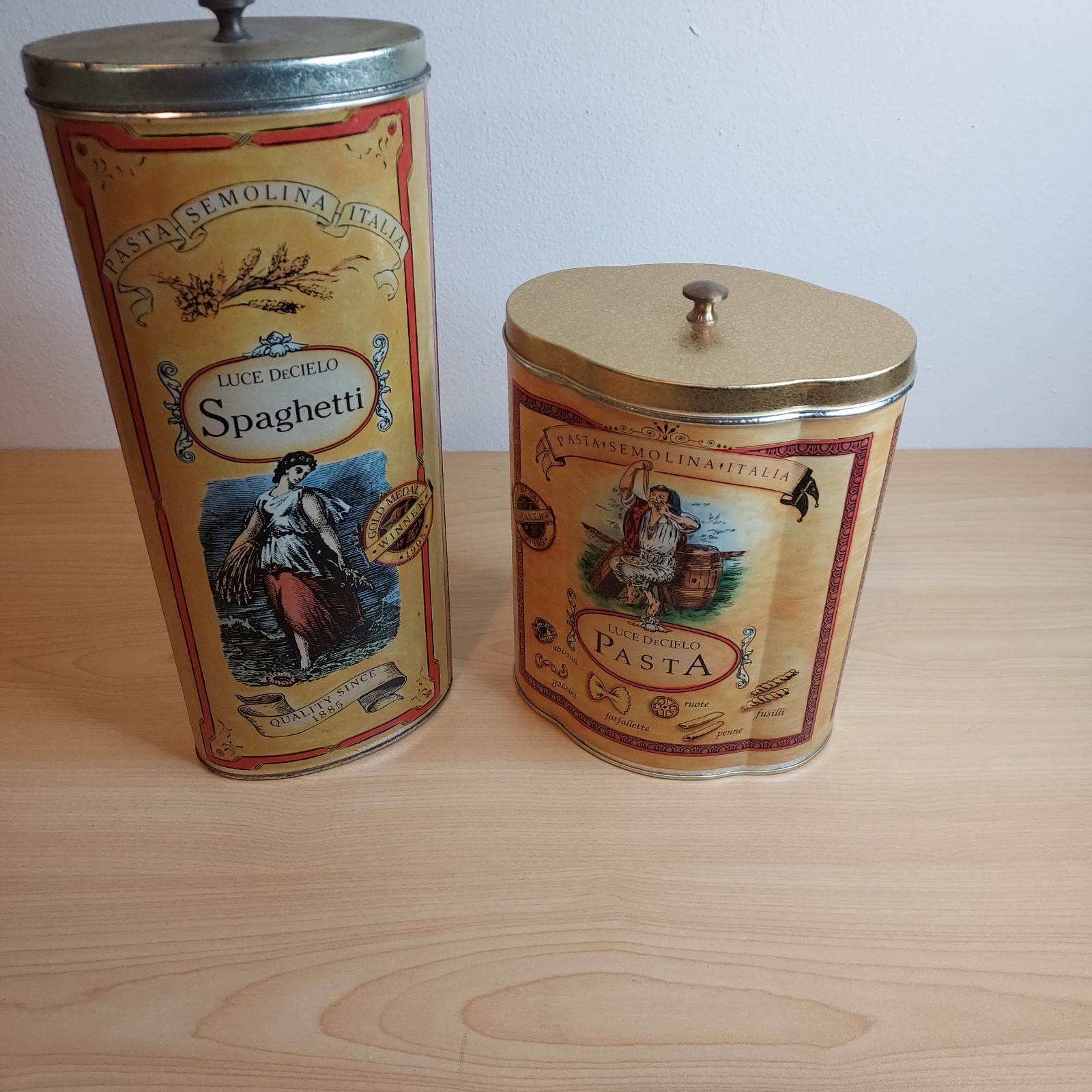 2-pc VTG Luce DeCielo Spaghetti & Pasta Italy Tin Metal Storage Lid Decoration