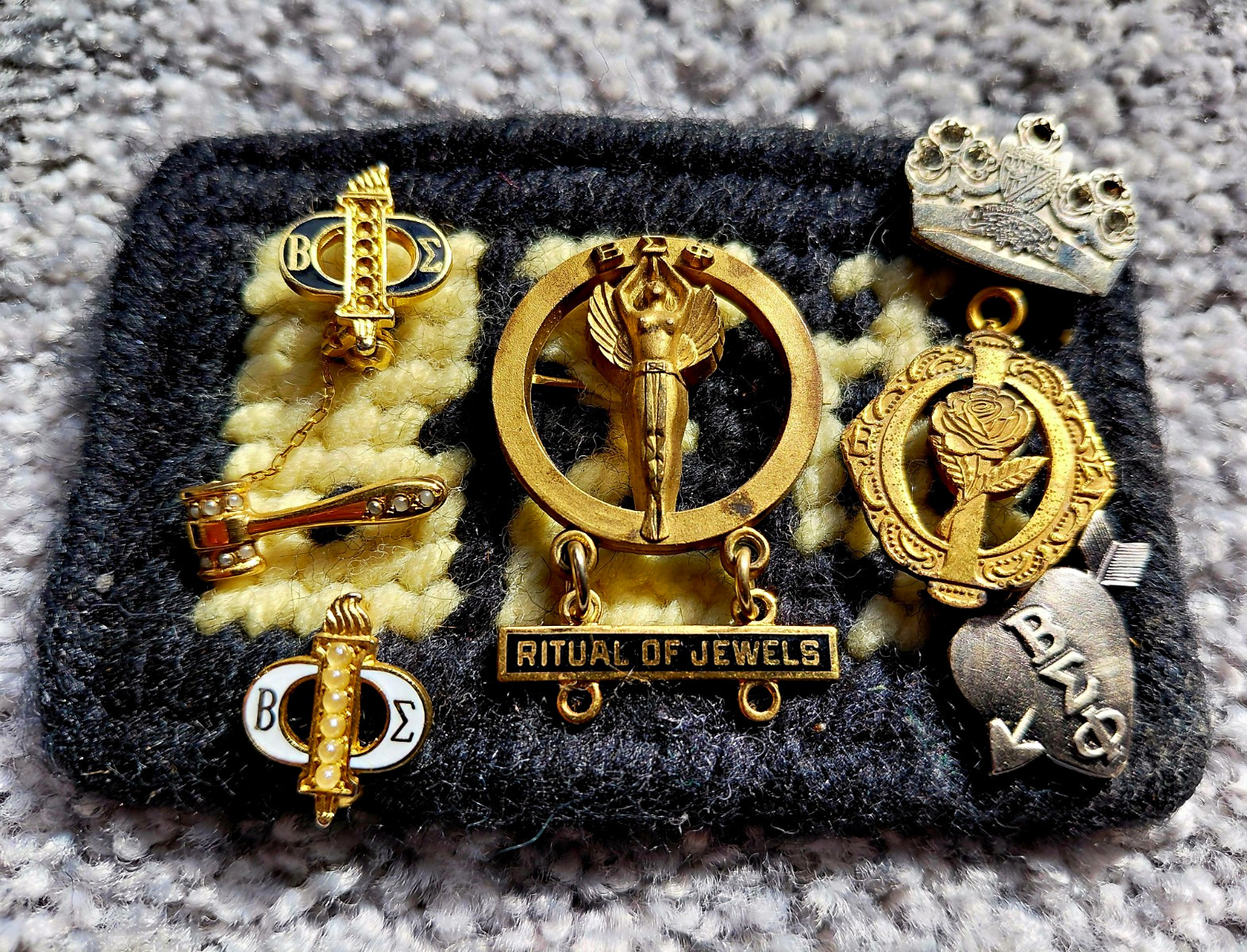Rare Vintage Sorority Pin Set With Vintage Sorority Display