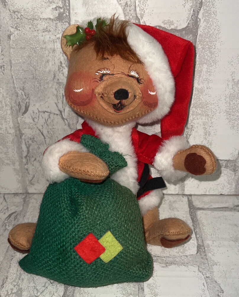 Vintage Annalee Doll Christmas Santa Hat Bear with Toy Sack  8” with Tag 1988