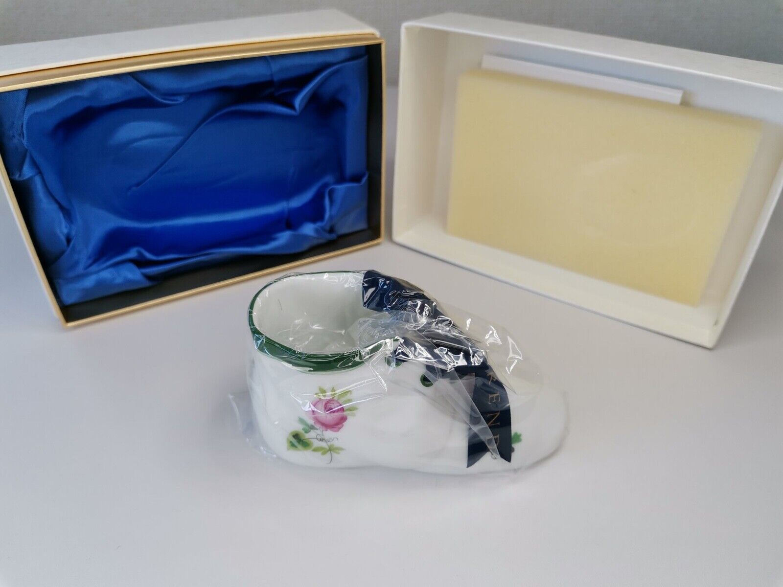 Herend Viennese Rose Baby Shoe with Original Box