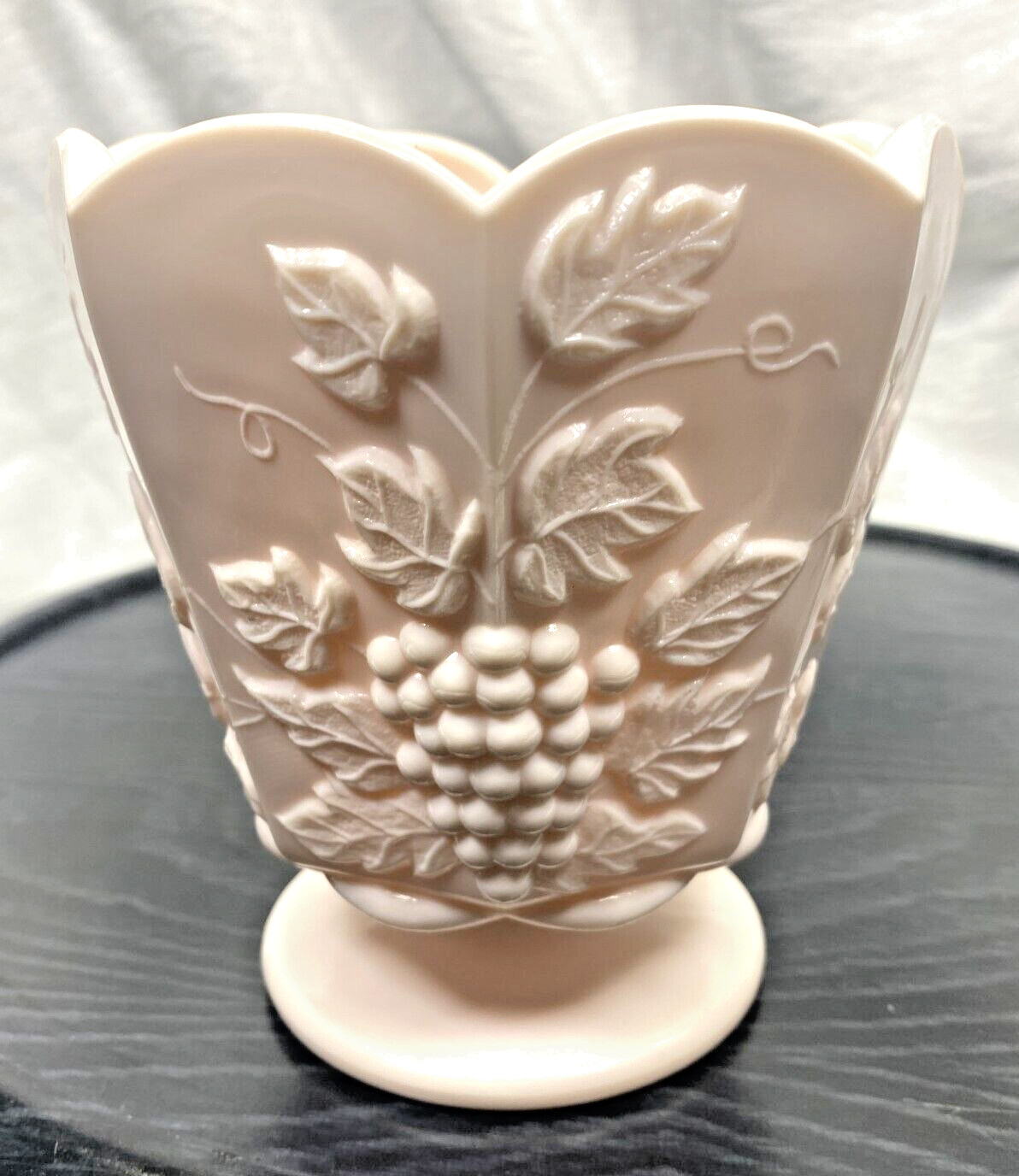 Vintage NAPCO PINK MILK GLASS GRAPES & LEAVES FOOTED VASE CANDY DISH ART DECO