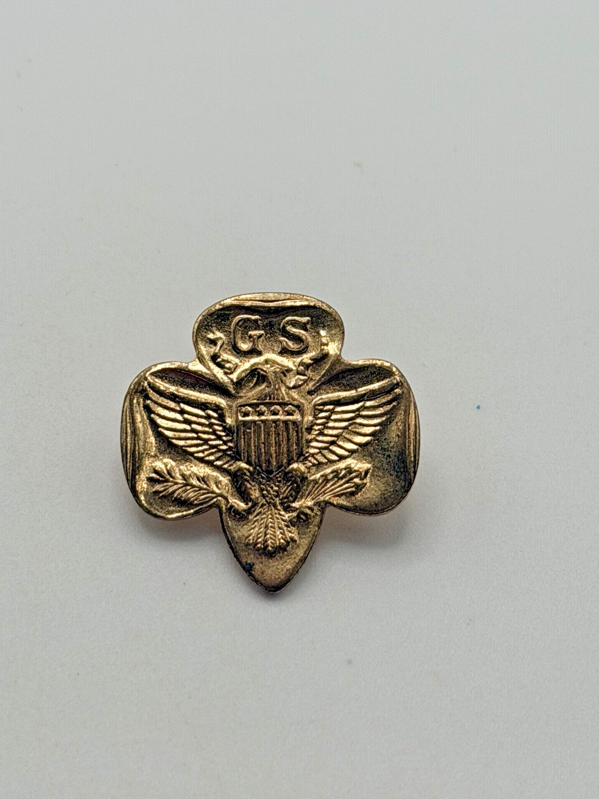 Vintage Girl Scout Pin - Excellent Condition - Free Fast-Safe Shipping.